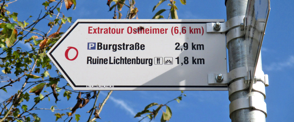 Wegweiser Wanderweg Extratour Ostheimer